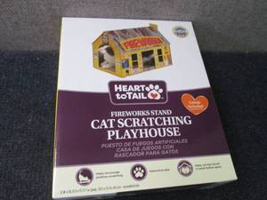 Heart to Tail Cat Scratching Playho...