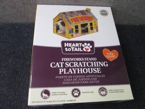 Heart to Tail Cat Scratching Playho...
