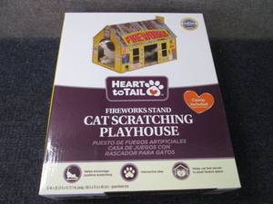 Heart to Tail Cat Scratching Playho...