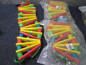 3 Vanpet Bird Toys...