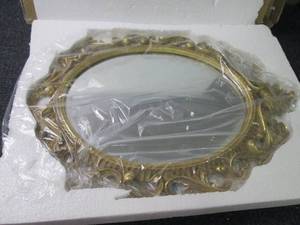 17 inch Ornate Oval Mirror...
