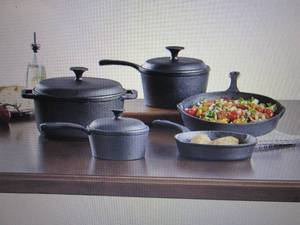 8-Pc. Pre-Seasoned Cast Iron Cookwa...