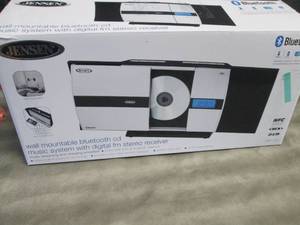 Jensen Wall Mountable Bluetooth Mus...