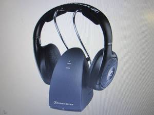 Sennheiser RS 135 Open-Aire RF Wire...