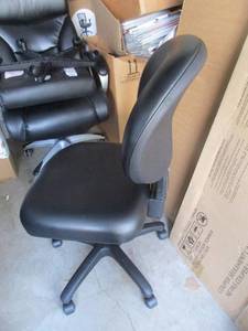 Ergonomic Task Chair