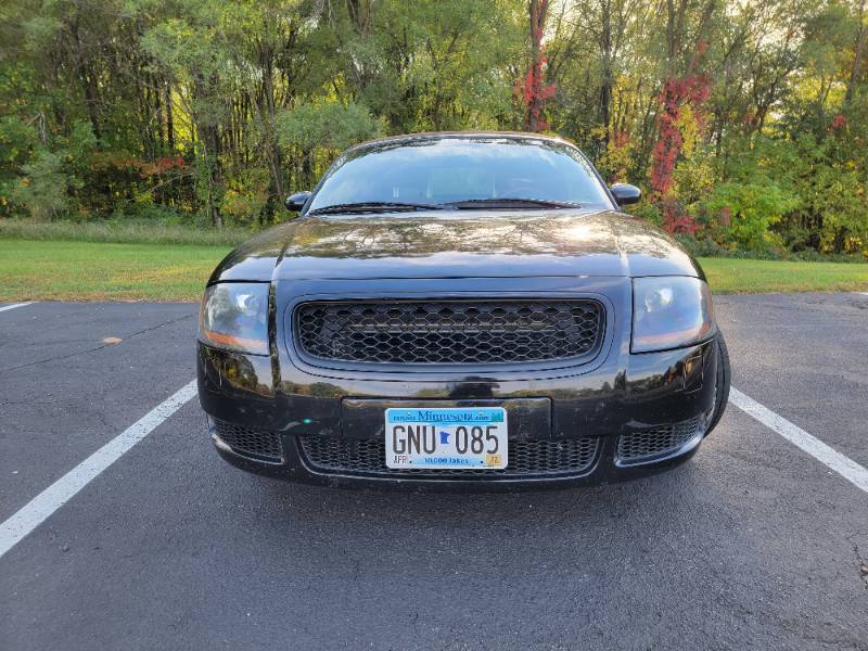 lot 3 image: 2001 Audi TT Quattro - 6 - Speed Manual
