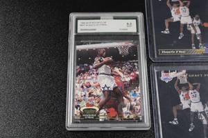 Shaquille ONeal Basketball Card Rookie Lot  4 Cards