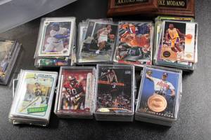 Bin of Mixed Sports Stars  Fun Lot
