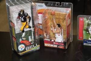 McFarlane Football & Basketball Lot  5 Figures