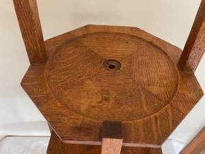 lot 76 image: Vintage Arts and Crafts 3 Tier Shelf