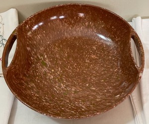 lot 230 image: Melmac Bowl and 7 Needlepoint Dishtowels