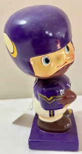 lot 241 image: 19601970s Minnesota Vikings Bobblehead