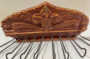 lot 244 image: Vintage Boy Scouts of America Tie Hanger