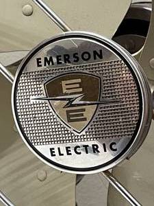 lot 115 image: Vintage Emerson Electric Table Fan