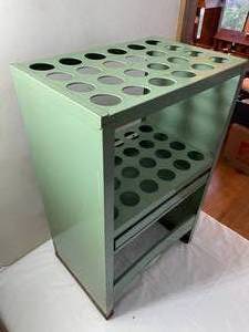 lot 134 image: Vintage Green Metal Display Piece