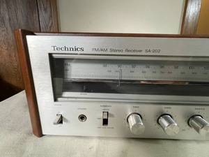 lot 149 image: Technics AMFM Stereo Receiver