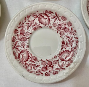 lot 332 image: Syracuse China Econo-Rim Dishware