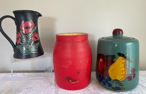 lot 259 image: Vintage Delights
