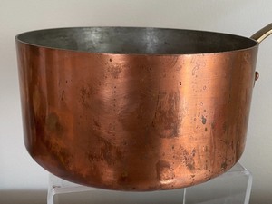 lot 273 image: France Made Copper Saucepan