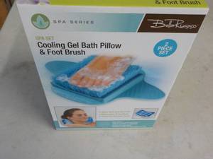 lot 14 image: Bella Russo Spa Set...