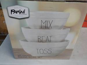 lot 26 image: Parini 3 pc Mixing Ceramic Bowl Set...