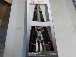 lot 40 image: Torelli 3 pc Pruning Set...