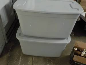 lot 60 image: 2 Large Totes with Covers...