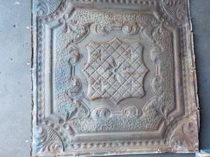 lot 87 image: Tin 24 x 8 ft...