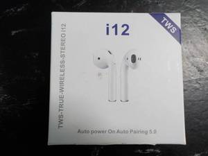 lot 121 image: True Wireless Stereo i12...