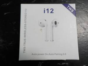 lot 122 image: True Wireless Stereo i12...