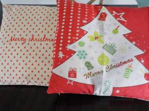 lot 138 image: 2 Xmas Pillows 16 square...
