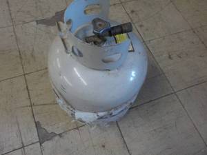 lot 90 image: Cylinder partially full...