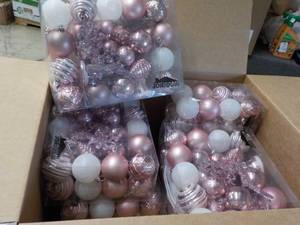 lot 179 image: Case of 6 pkgs Joiedomi Xmas tree d...