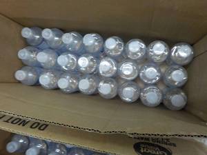 lot 194 image: Case of 24 Suave 8oz bottles hand s...