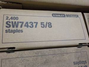 lot 204 image: Case of Stanley Bostitch 58 Stapl...