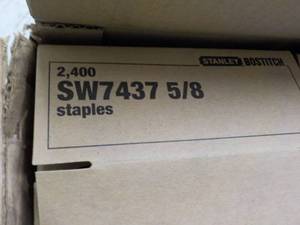lot 206 image: Case of Stanley Bostitch 58 Stapl...