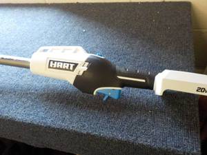 lot 214 image: Hart Trimmer no battery...