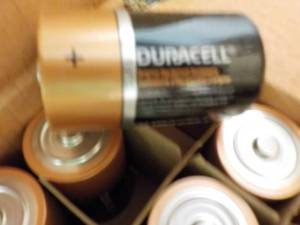 lot 235 image: Case of 112 Duracell size D Batteri...