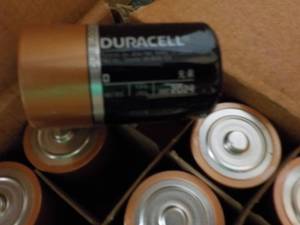 lot 236 image: Case of 112 Duracell size D Batteri...