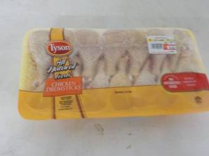 lot 265 image: 3 Frozen pkgs Tyson Chicken Drumsti...