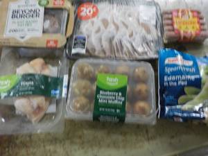 lot 271 image: Assortment of Frozen Food...