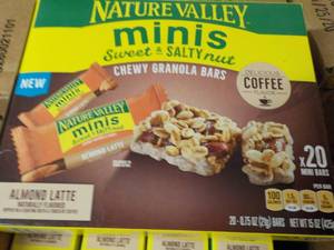 lot 286 image: 5 boxes Nature Valley Granola Bars...