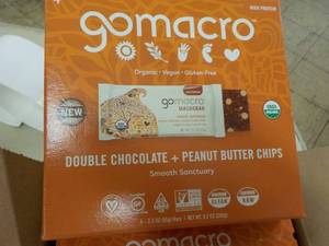 lot 333 image: 48 Gomacro Double Chocolate and Pea...