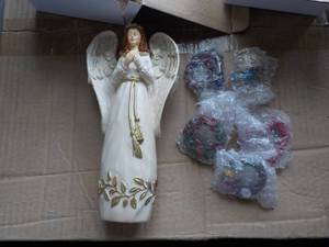 lot 360 image: 3 Sets Tidings of the Season Angel...