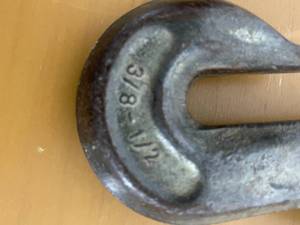 lot 28 image: Chain Binder