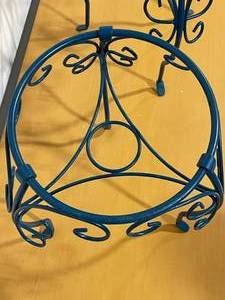 lot 36 image: 2 Plant Stands