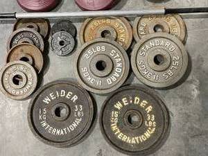 lot 37 image: Lifting Weights
