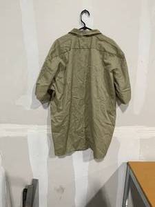 lot 47 image: New Dickies Work Shirt