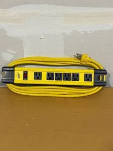 lot 57 image: CCI Power Strip