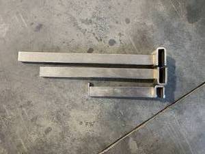 lot 104 image: Assorted Brackets